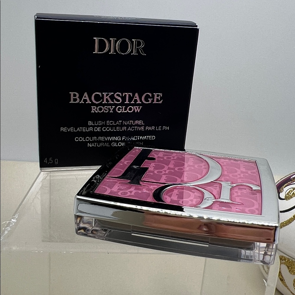 DIOR Backstage Rosy Glow Blush with pH-Activated
Pink With Dust Bag , W/Box - Picture 17 of 17
